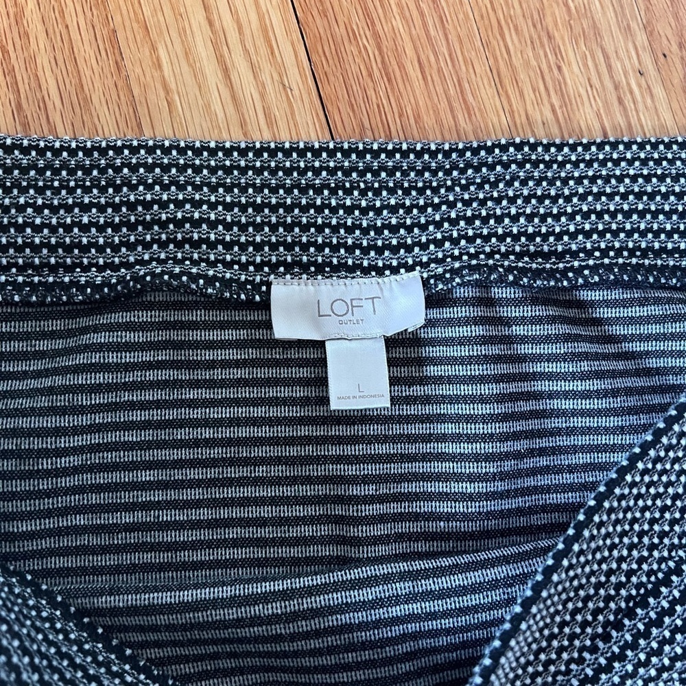 Loft outlet skirt - Picture 2 of 2